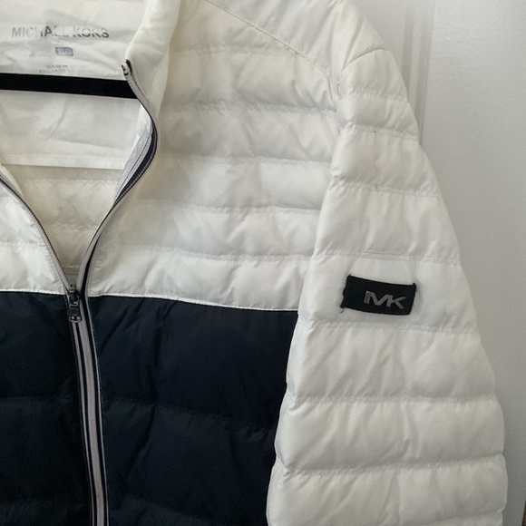 Men’s Micheal kors jacket - Picture 4 of 6